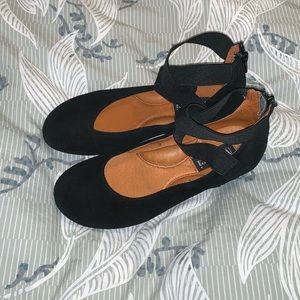 Medici Black Suede Ballet Flats Sz 38 / USA 8 NWT